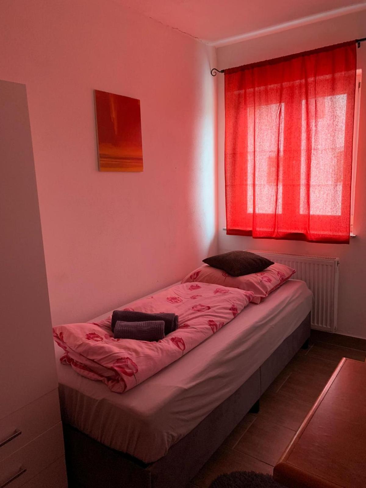 Zv-Scholtz Gaestehaus Eisenfelden Winhoring Εξωτερικό φωτογραφία
